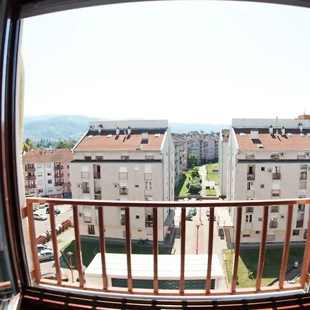 Max 35 Appartamento Banja Luka